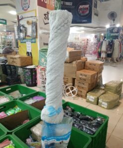 Twist squeeze mop