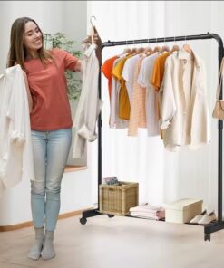 Cloth stand